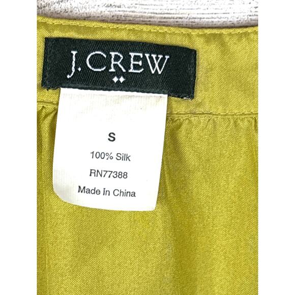 J.Crew Women’s Small Olive Green Silk Ruffle Neck Sleeveless Button Up Blouse - Picture 3 of 5